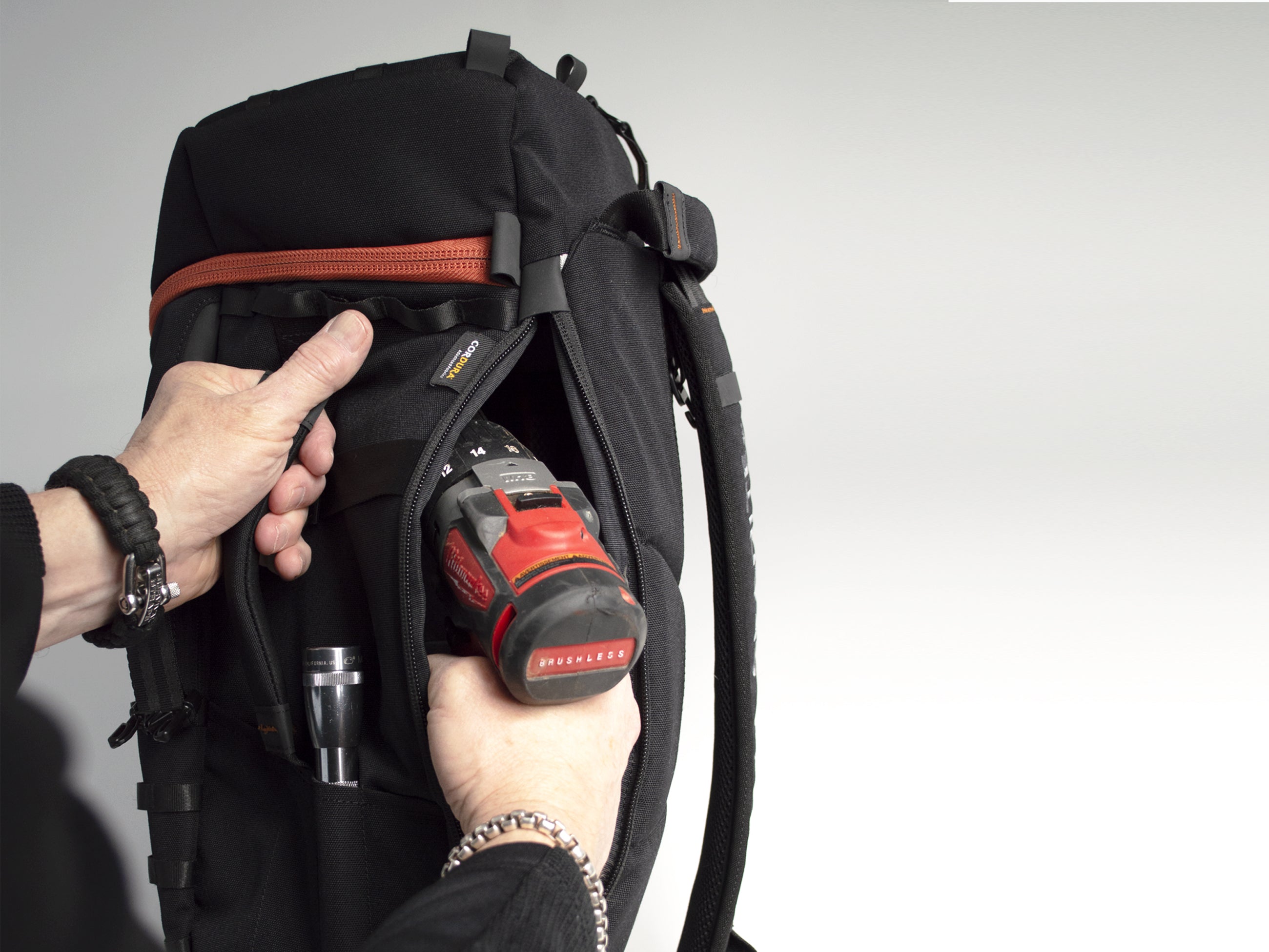 RAINIER QUAD ZIP BACKPACK