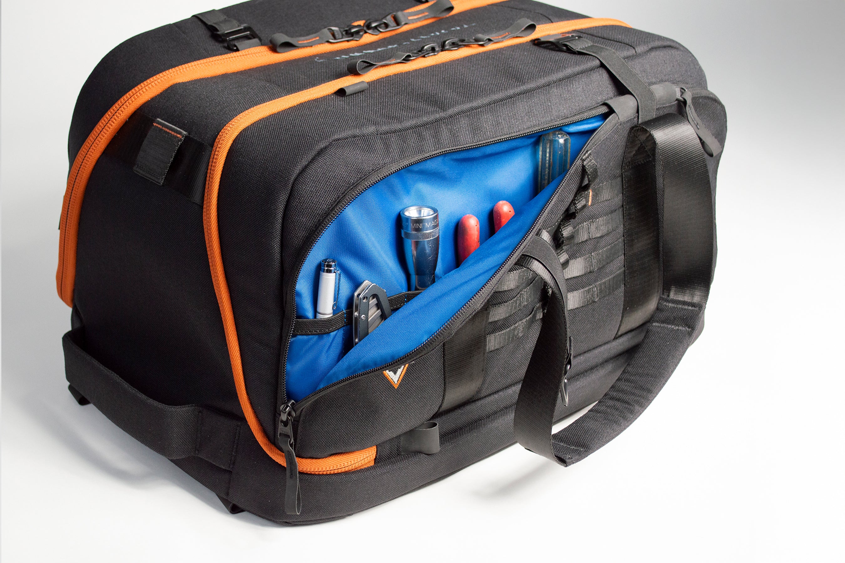 CASCADE DUAL GULL WING DUFFEL