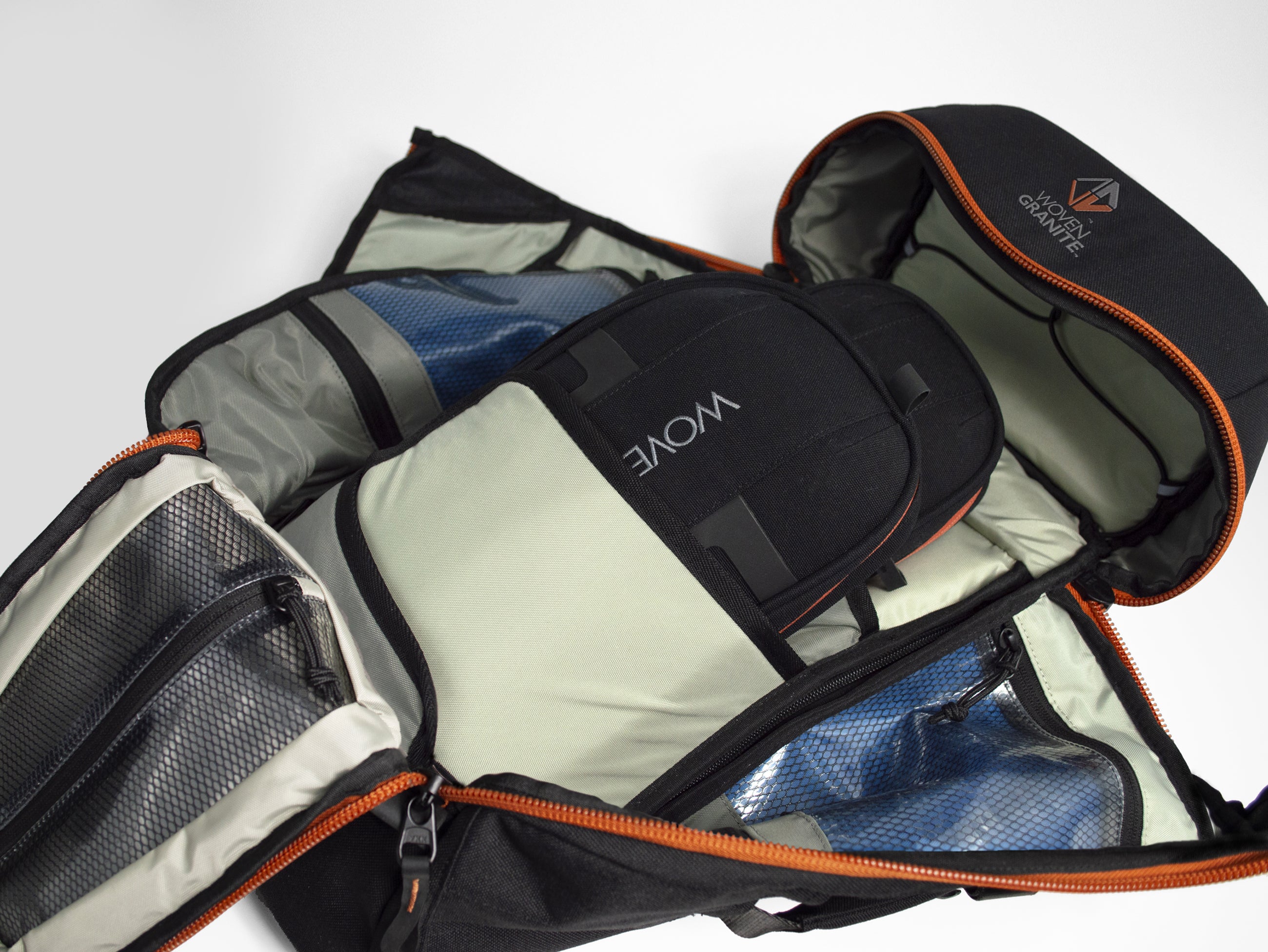 RAINIER QUAD ZIP BACKPACK
