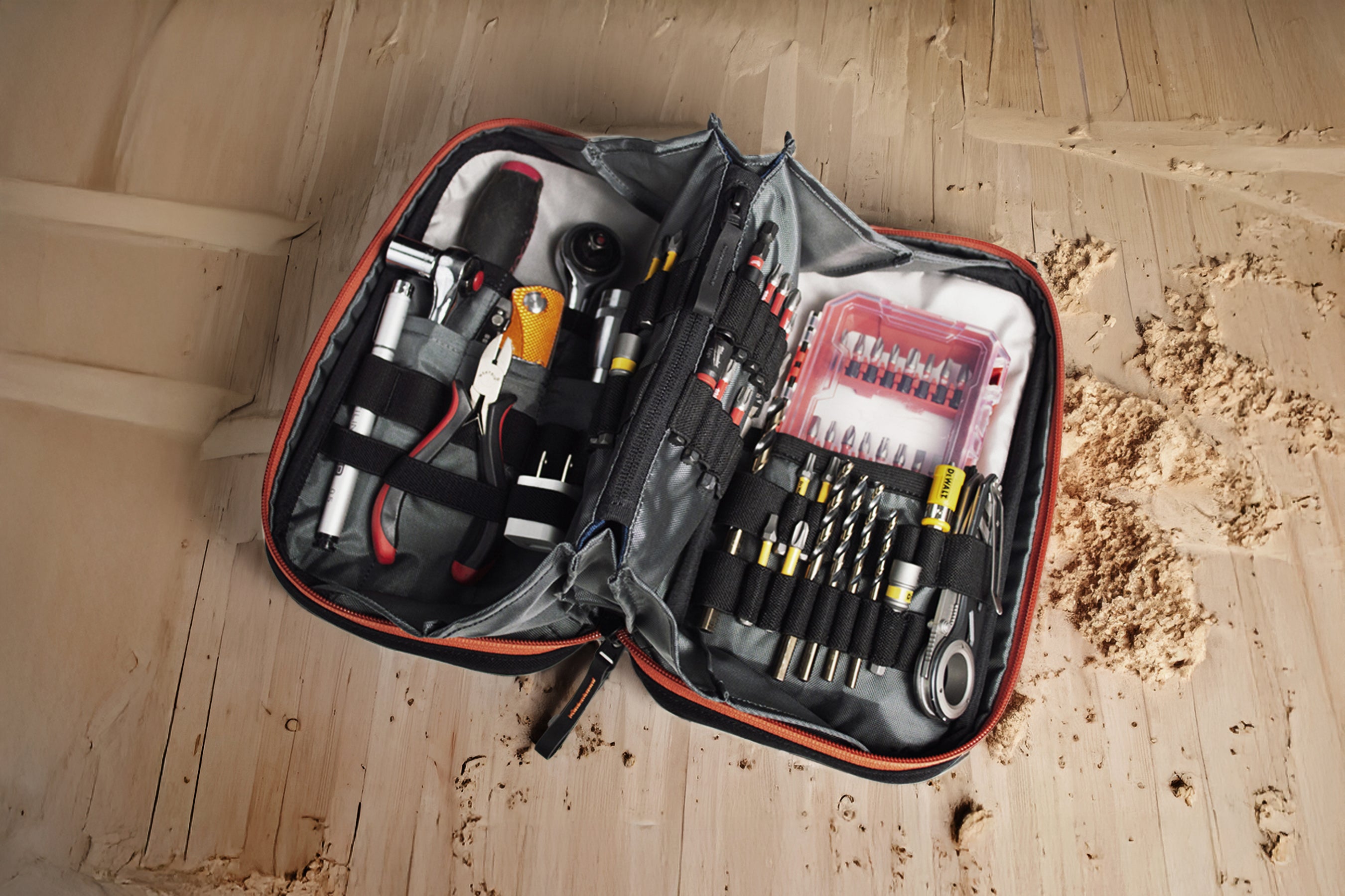 SUMMIT M ORIGAMI POUCH