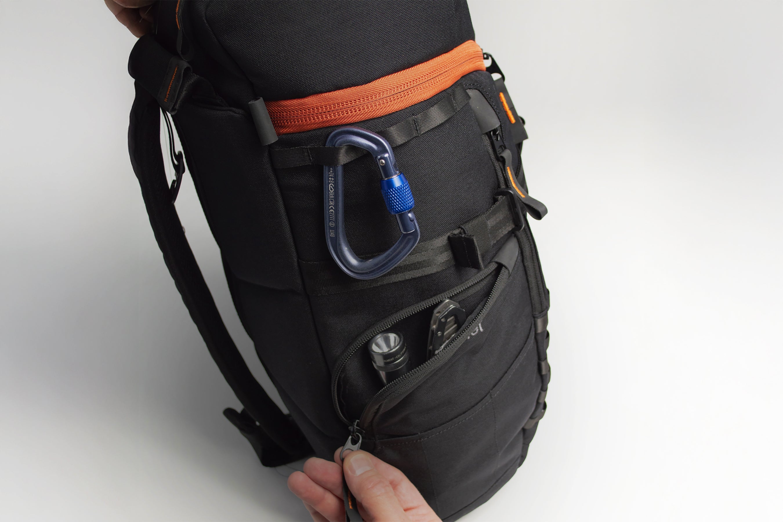 RAINIER QUAD ZIP BACKPACK