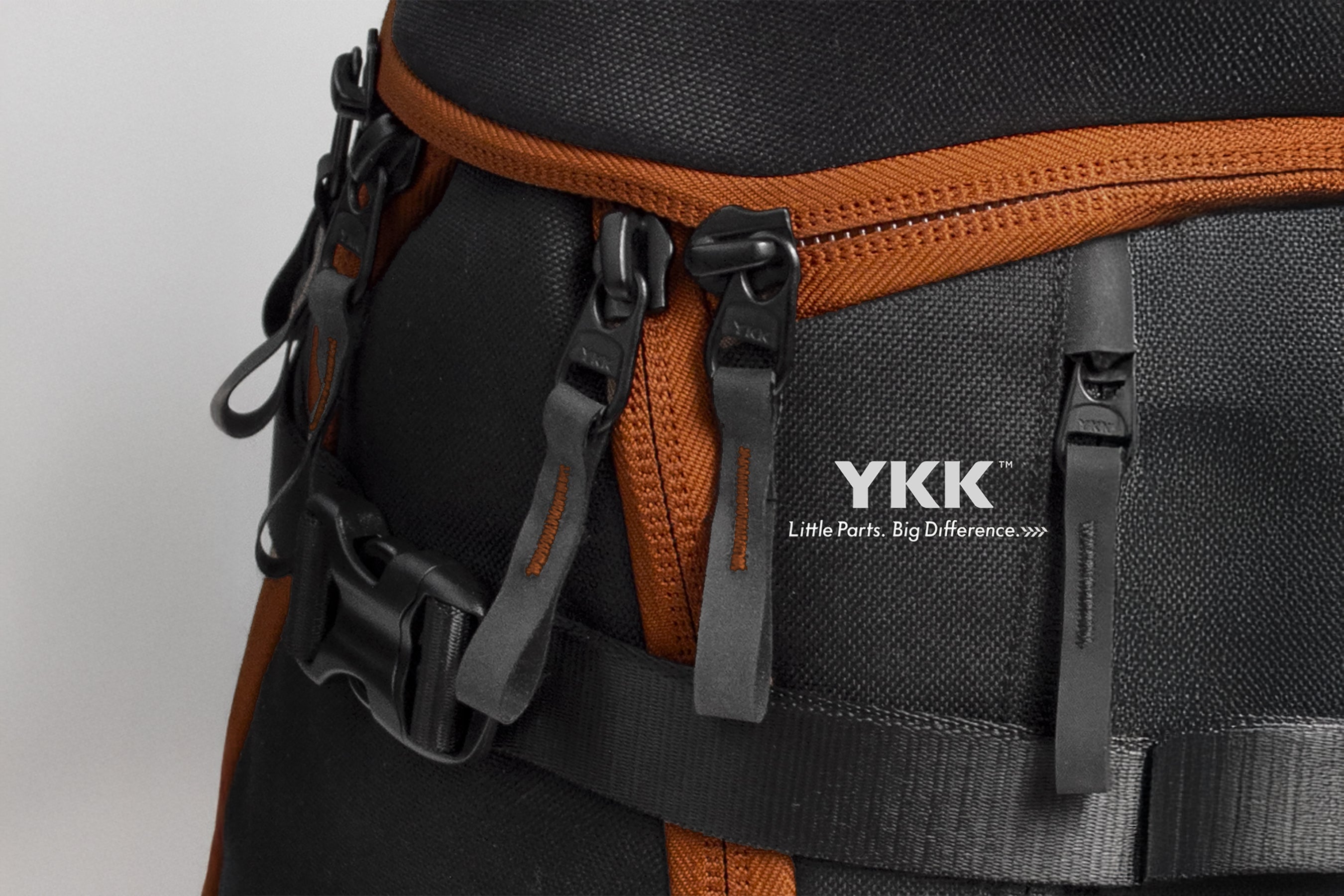 RAINIER QUAD ZIP BACKPACK