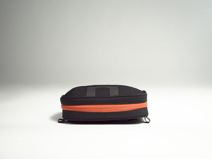 SUMMIT S POUCH