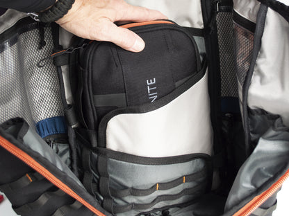 SUMMIT L POUCH