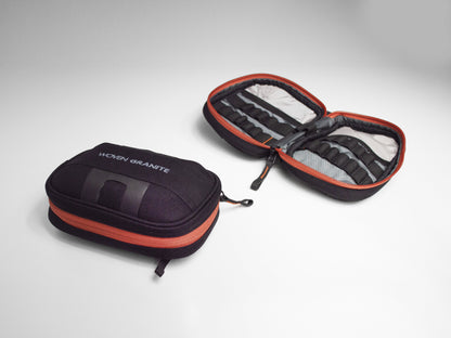 SUMMIT S POUCH